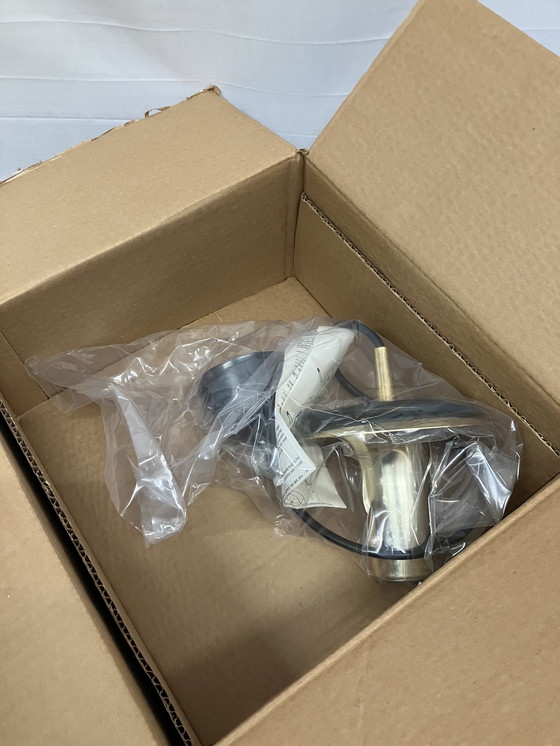 Image 1 of Lampe à suspension vintage Peill et Putzler ø30 verre bulle ambré NOS !