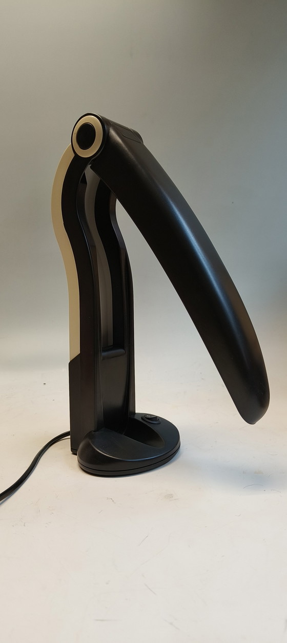 Image 1 of Lampada vintage Toucan di H. T. Huang per Lenoir in bianco e nero.