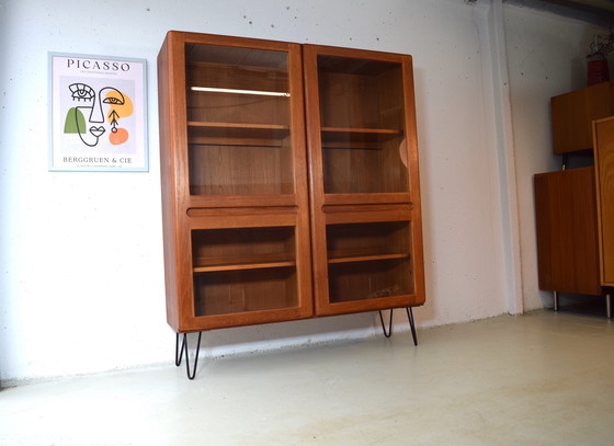 Image 1 of Vitrine vintage en teck danois, étagère haute