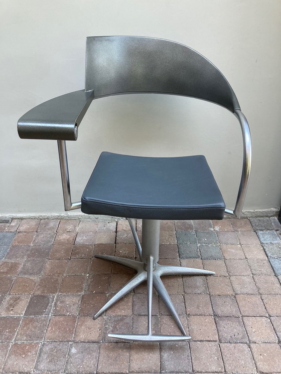 Image 1 of Philippe Starck Kappersstoel