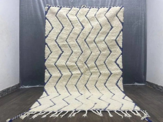 Moroccan Berber rug decorated 250cm x 150cm – Rugs & carpets, Wool (photo 8 of 8)