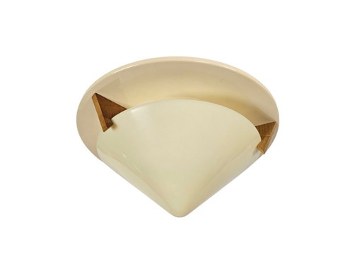 Ikea - Modelo Stoja - Estilo Ettore Sottsass - Postmoderno - Años 80