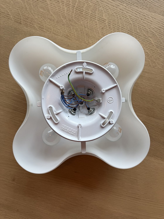 Image 1 of Foscarini weiße Deckenleuchte, Modell Flinder