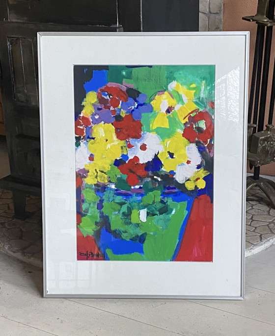 Image 1 of Flores en un jarrón