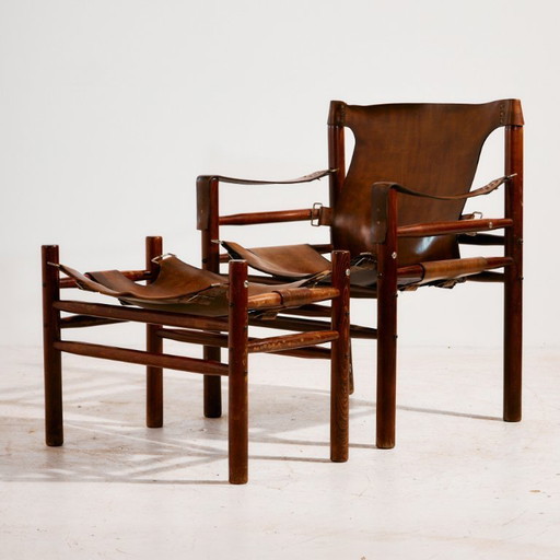 Poltrona e pouf in pelle di vitello ungherese, set da 2