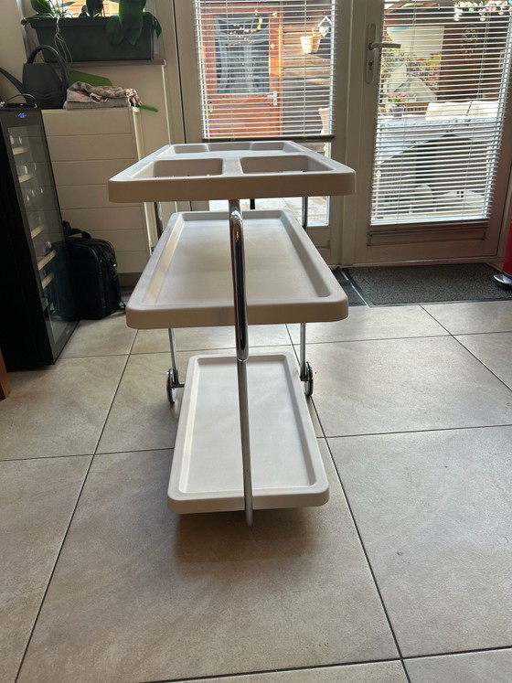 Design Bar Cart BD Barcelona – Plastic, Chrome (photo 4 of 5)