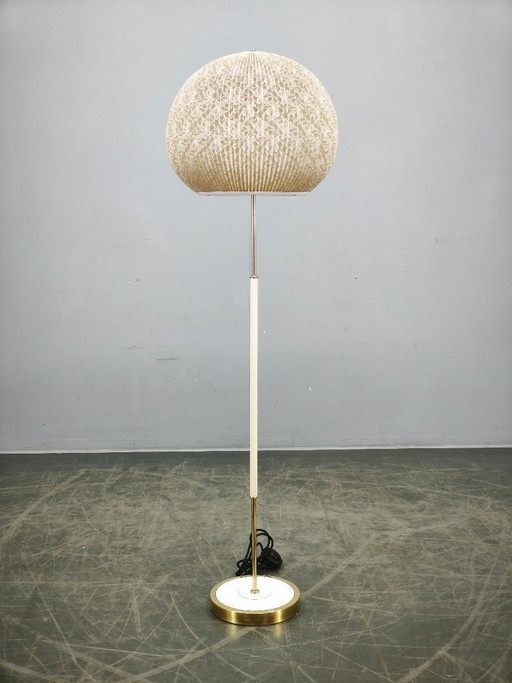 Lampada da terra tedesca di metà secolo con paralume a globo, anni '60