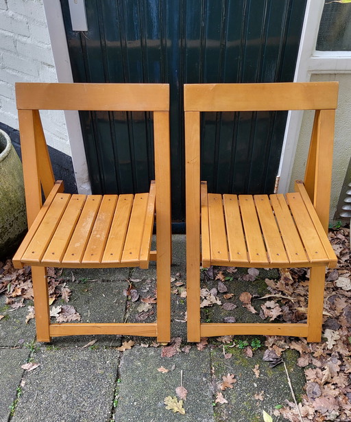 Sedie pieghevoli in legno di metà secolo, disegnate da Aldo Jacober, anni '60.