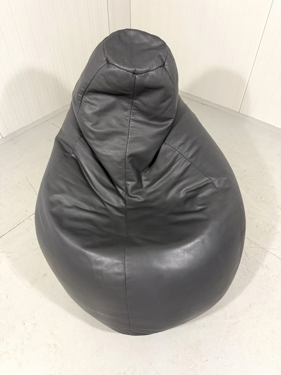 Image 1 of Pouf en cuir Zanotta Sacco grand modèle, années 1980