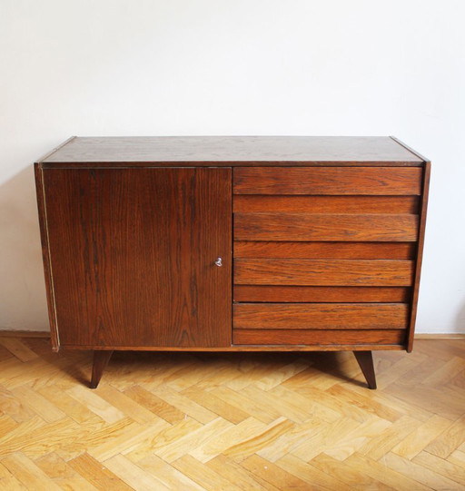 Jiří Jiroutek U-458 Sideboard – Oak – Interiér Praha – 1972 – dressoirs, Wood (photo 2 of 17)