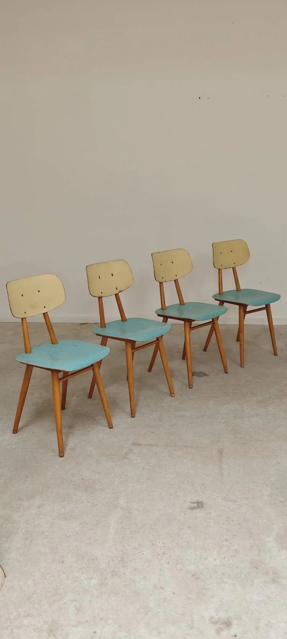 Lot de 4 chaises en bois bleu clair TON Bystrice (Thonet), lot 2. – Chaises de salle à manger, Wood (photo 6 of 22)
