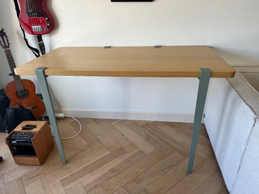 Modular high wall table