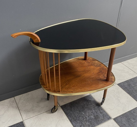 Image 1 of Carrello di servizio a forma di uovo, anni '60
