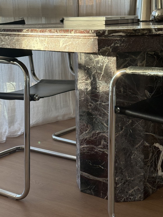 Image 1 of Tavolo da pranzo vintage in marmo Levanto Rosso