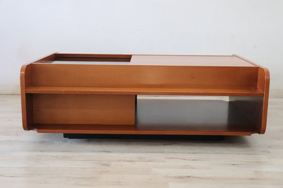 Image 1 of Couchtisch mit Barfach, Italien 1970er Jahre