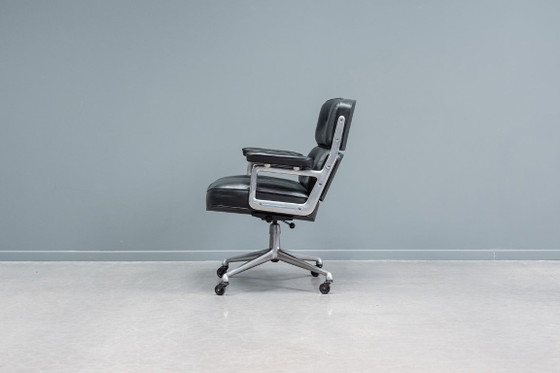 Image 1 of Fauteuil de hall ES104 Eames « Time Life », 3x
