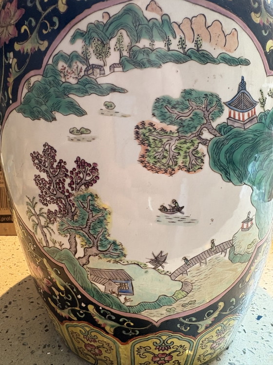 Hand-painted Chinese Vase Ginger Jar Famille Noir from 1950-1960 Height 37cm – Asian vases from Holland (photo 3 of 10)