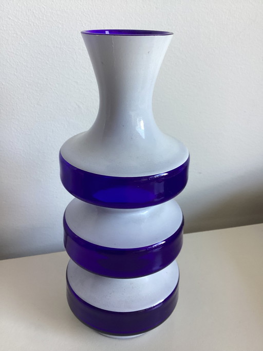 Vase en verre vintage