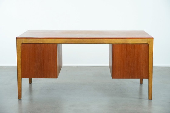 Image 1 of Scrivania di design tedesco vintage degli anni '60 di Hartmunt Lohmeyer per Wilkhahn con 6 cassetti