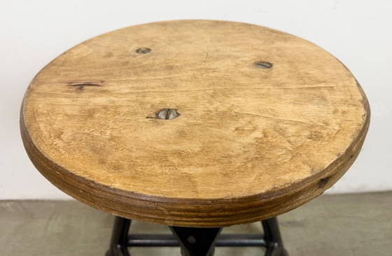 Image 1 of Tabouret pivotant d'atelier industriel noir, années 1960