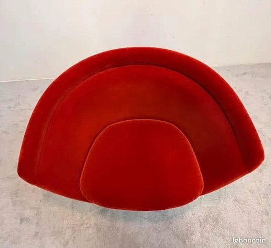 Image 1 of Platner Lounge Chair – Large Mid Century Fiberglass Shell, Steel Base Accent Chair
