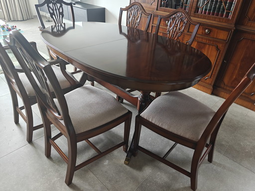 Sala da pranzo in mogano