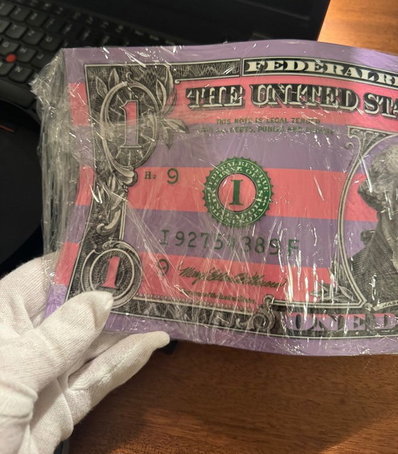 Image 1 of Karl Lagasse – One DOLLAR PURPLE STRIPE (33 exemplaires dans le monde) – Signé + Certificat d'authenticité