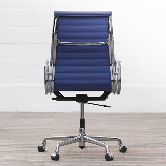 Image 1 of Vitra Ea 119 Sedia da ufficio