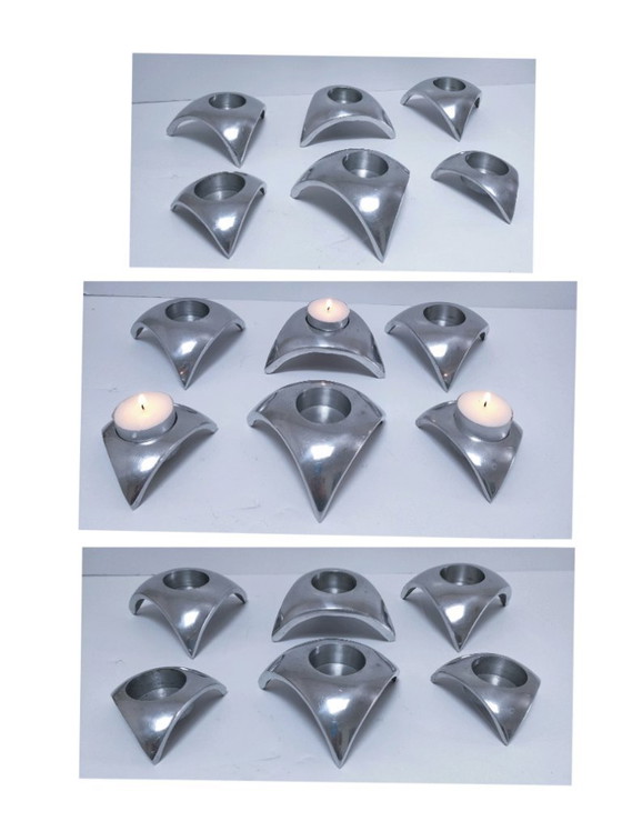 Sechs dreibeinige Aluminium-Kerzenhalter 90er Jahre, Silber (Foto 12 von 12)