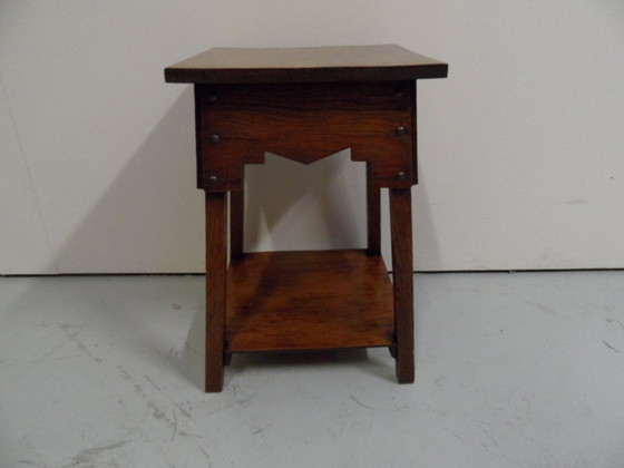 Image 1 of Antiker Piede-Stalle-Blumentisch