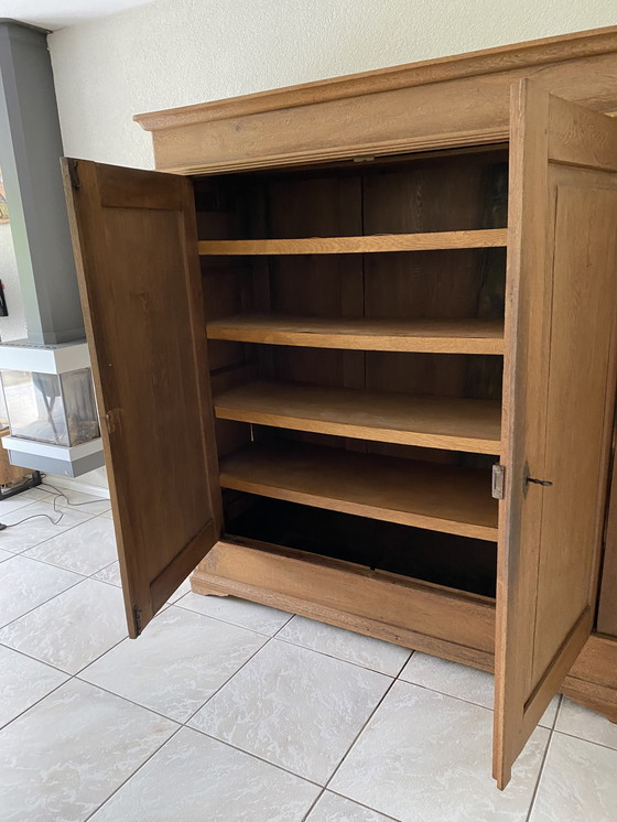 Image 1 of 1 Drenthe linen cabinet antique