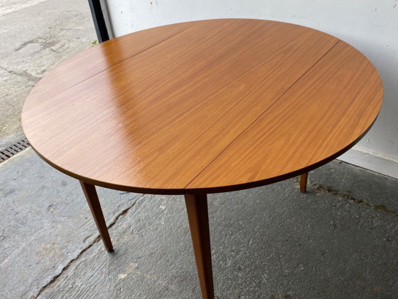Image 1 of Petite table de salle à manger à feuilles tombantes du Mid Century avec plateau en Formica