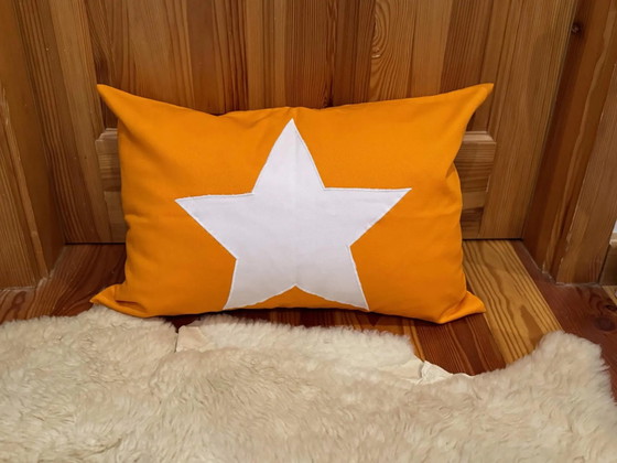 Cojines Estrella Amarilla – Algodón, Rustic (photo 6 of 6)