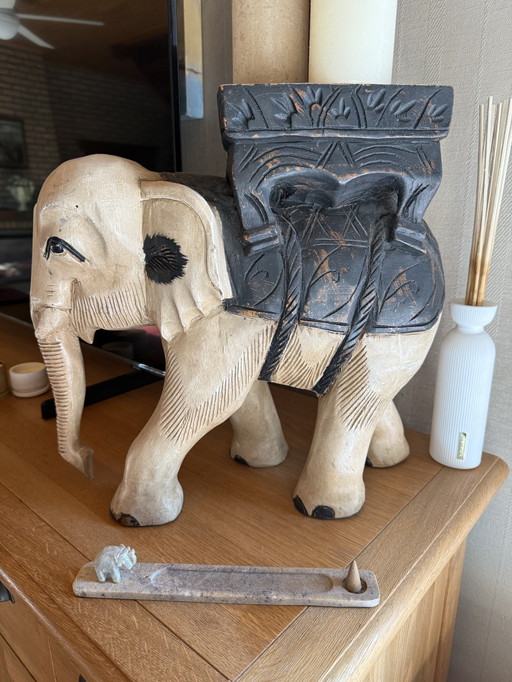 Houten olifant 