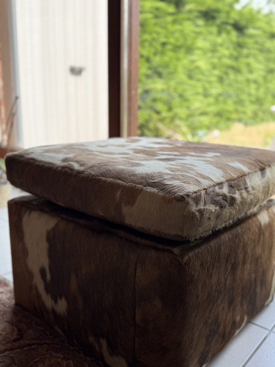 Image 1 of Puf - piel de vaca