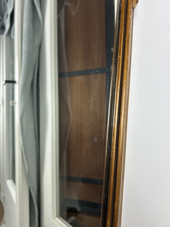 Image 1 of Specchio vintage in legno in stile francese elegante