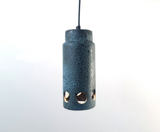 Lichtblauw met bruin gevlekte keramieken aardewerken vintage hanglamp, West Germany fat lava stijl, keramiek, aardewerk lamp