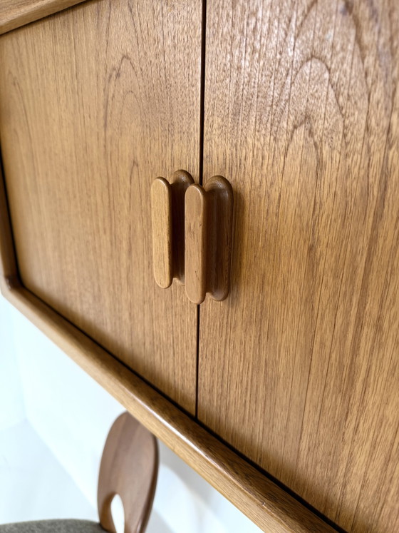 Image 1 of Vintage floating Danish wall cabinet, Dyrlund ‘80