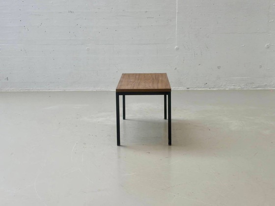 Minimalistische vintage tafel met houtfineer en stalen frame, jaren 80. – Bijzettafels, Wood (photo 9 of 14)