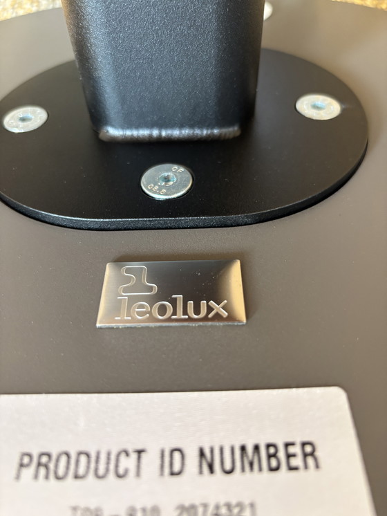 Image 1 of 1x Side Table Toveri by Brand Leolux