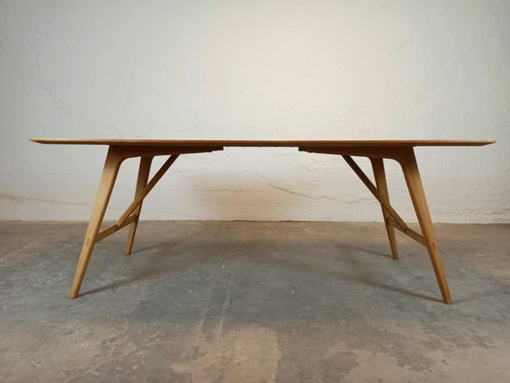 Scandi Design Holzesstisch – Esstische (photo 3 of 15)