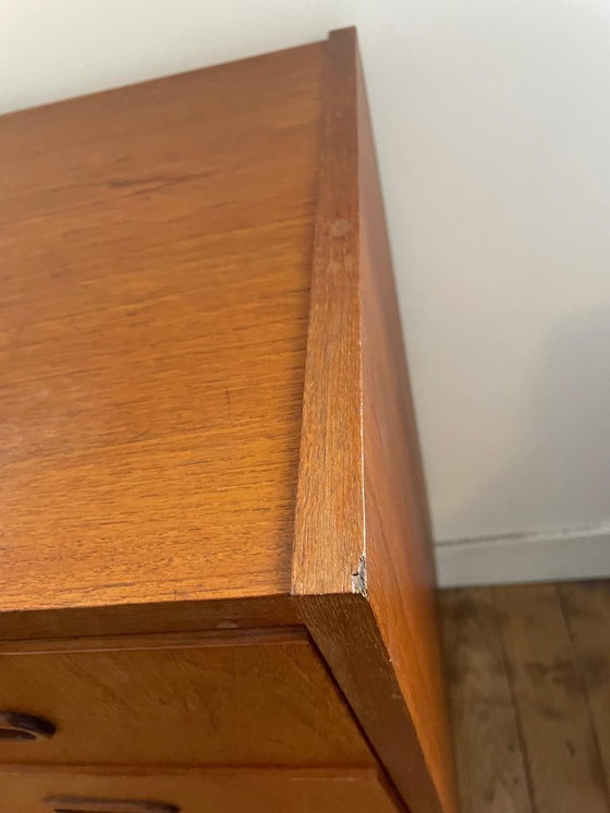 Image 1 of Vintage Scandinavische teakhouten ladekast met 4 laden