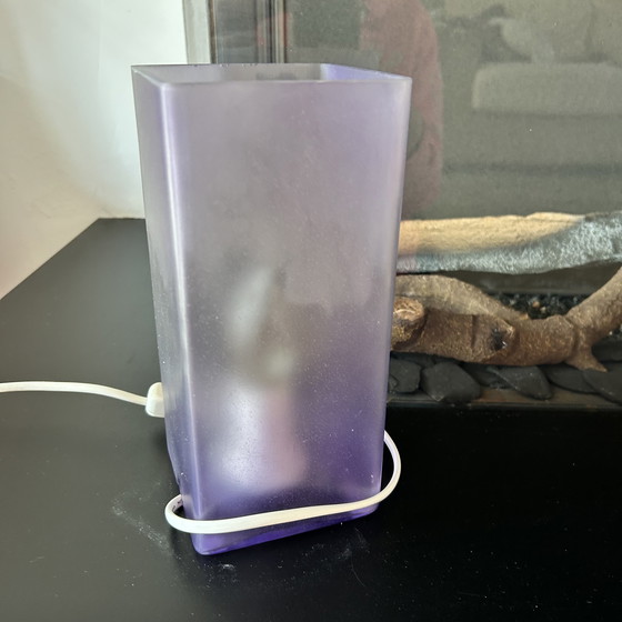 Image 1 of Lampada da tavolo vintage Jan des Bouvrie 'Ice Cubic' – Viola satinato
