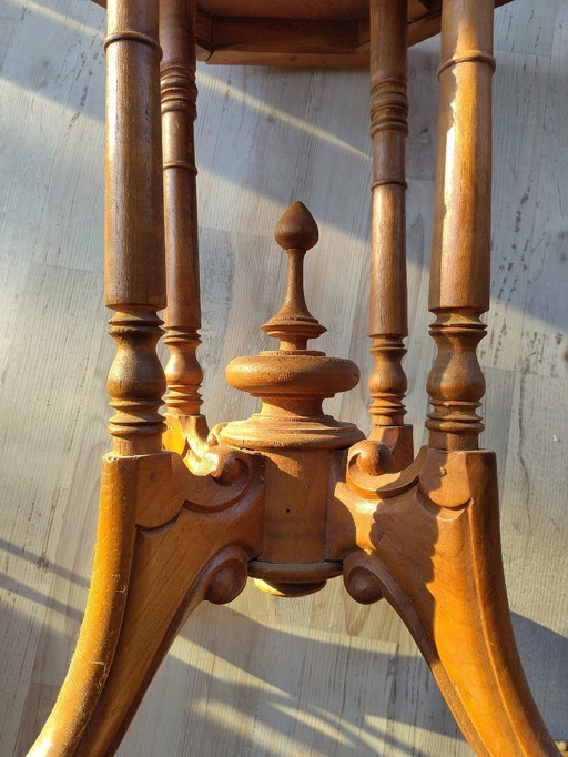 Mesa auxiliar octogonal de madera maciza