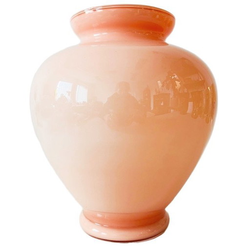 Vintage pink glass vase 1980s