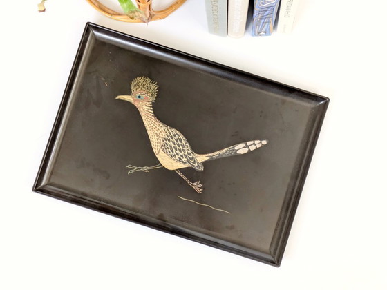 Image 1 of Grande vassoio di metà secolo di Couroc of Monterey | Intarsio Roadrunner | Resina fenolica nera