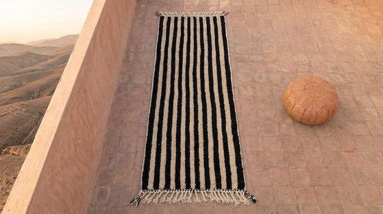Traditioneel Marokkaans Berberkleed, handgemaakt, afmeting 300/75 cm – Aime Té, Vloerkleden en tapijten, Wool (photo 5 of 7)