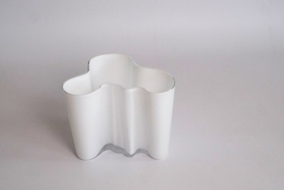 Image 1 of Jarrones blancos Iitala