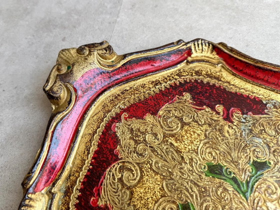 1x Vintage Florentine Red and Gold Tray – Table accessories, Wood (photo 6 of 6)