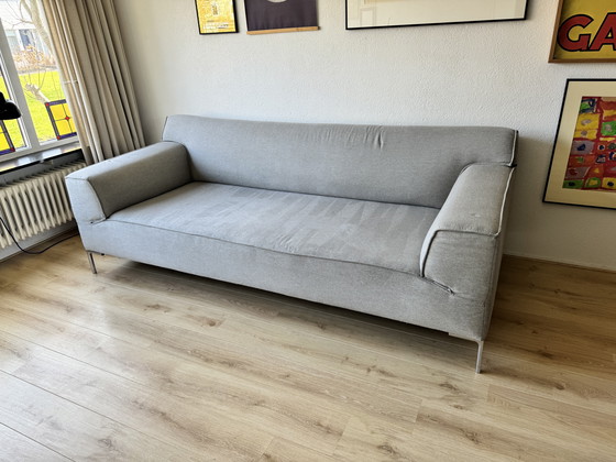 Image 1 of Diseño en stock: Sofá de 3 plazas Bloq en gris ratón.